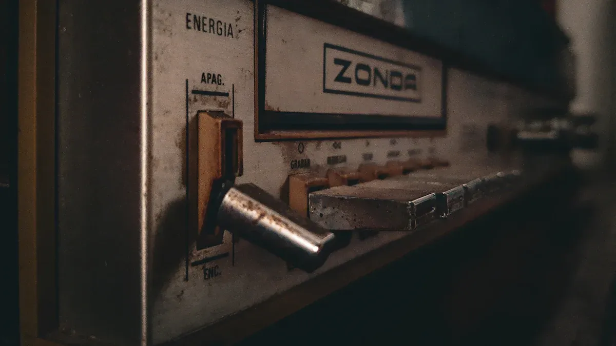 Applicazioni degli interruttori a vuoto